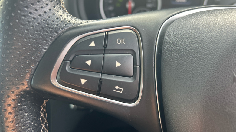 Mercedes-Benz B-Class B180d Sport Executive 5dr Diesel Hatchback